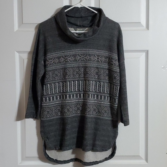 Natural Reflections Tops - Natural Reflections Embroidered Cowl Neck Top Women's Size Small